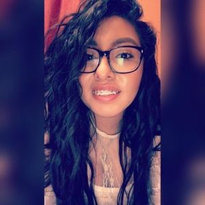 Meet your Posher, Natali